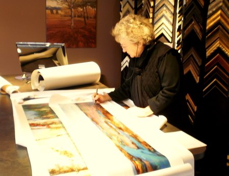 SIGNING NEW GICLEES AT URBAN ART 